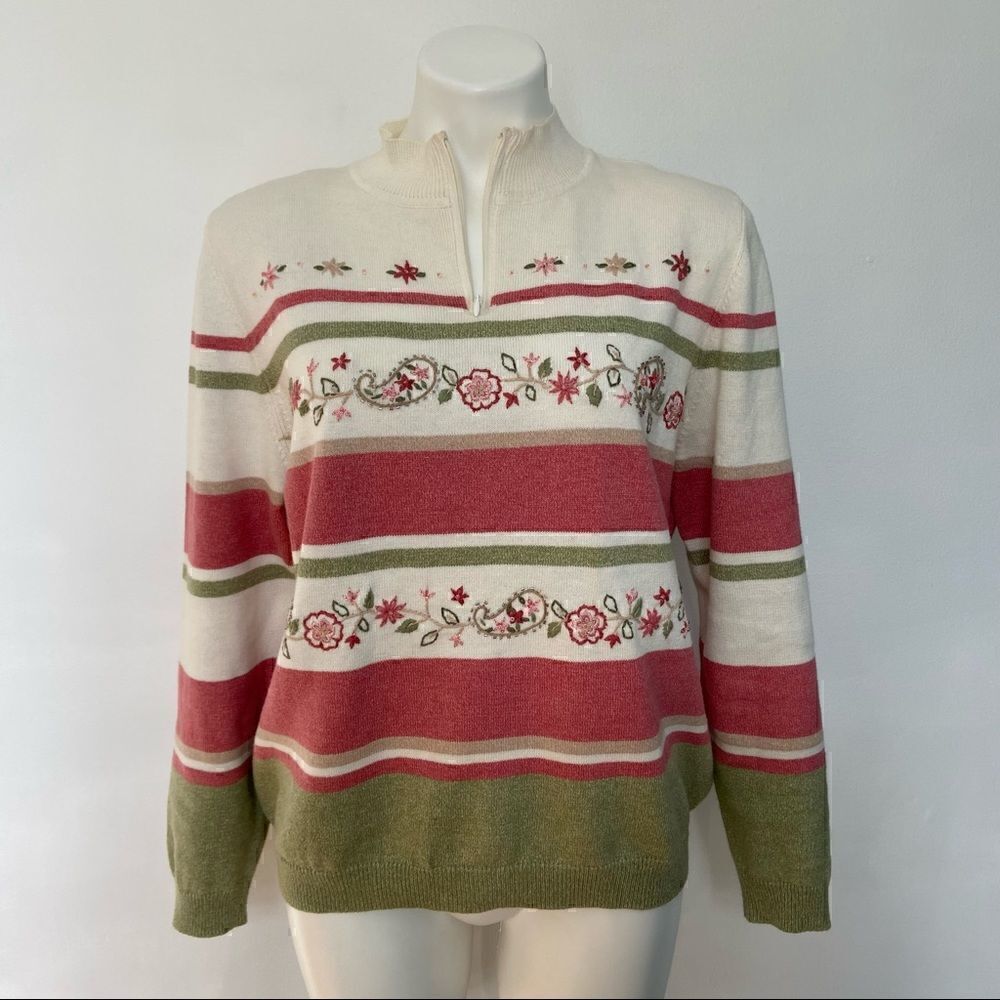 90s  1/4 Zip Knit with Floral Embroidery Detail Mom Sweater